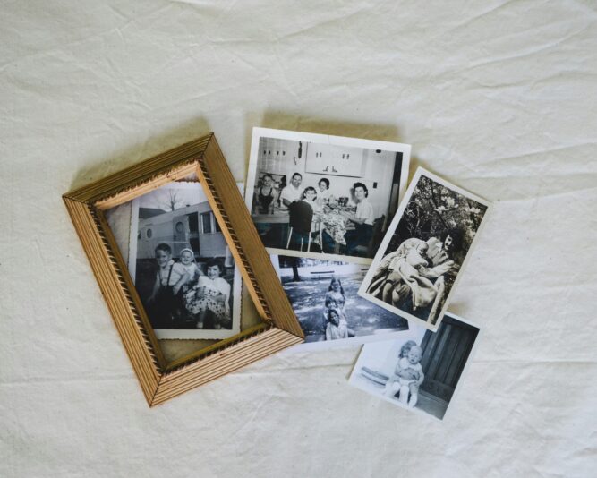 debby-hudson-hah1pStI7L0-unsplash Generational Trauma